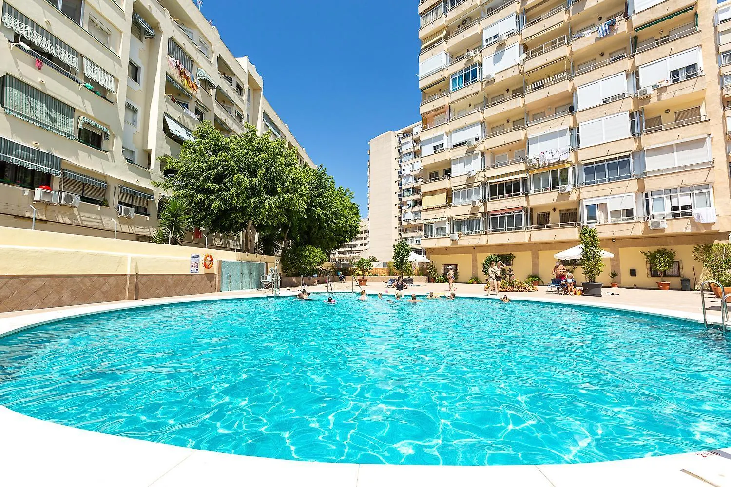 Ver3 - Piscinas - Fire Stick Tv - 10 Min Playa -Reformado Torremolinos Apartmán